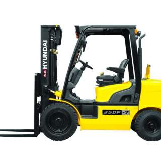 Дизельный вилочный погрузчик Hyundai 30DF-7 г/п 3 тонны
