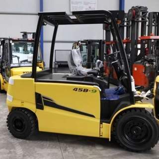 Вилочный электропогрузчик Hyundai 45B-9
